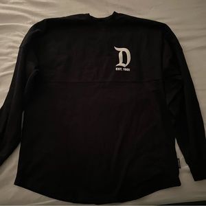 Black Disneyland Resort Crewneck Sweater